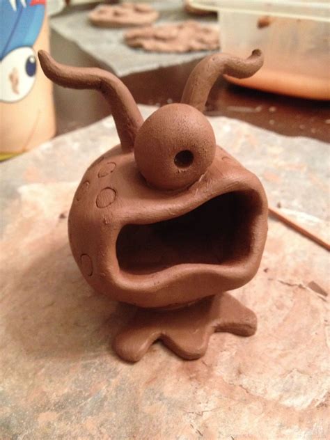 Pinch pot monster | Clay pinch pots, Pinch pots, Ceramic pinch pots
