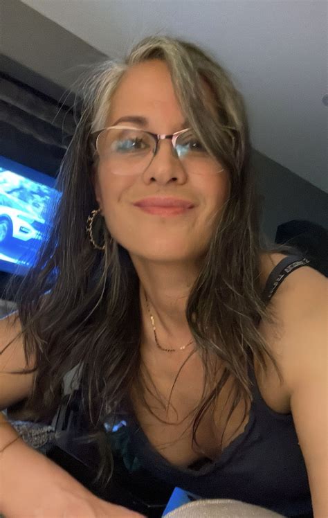 Pin by Judy Duckworth on Women in 2023 | Silver haired beauties, Beautiful gray hair, Older beauty