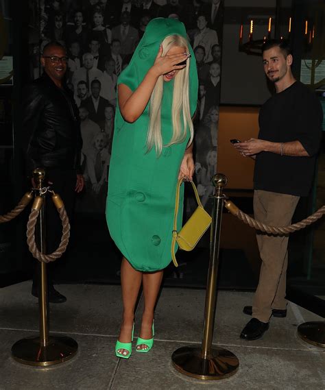 TW Pornstars - 3 pic. Tana Mongeau. Twitter. oops. 12:51 AM - 29 Oct 2021