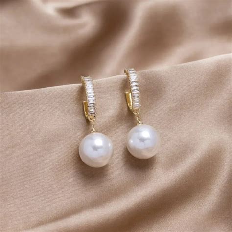Elegant Pearl and Zirconia Earrings – Matilda&Milo Jewels
