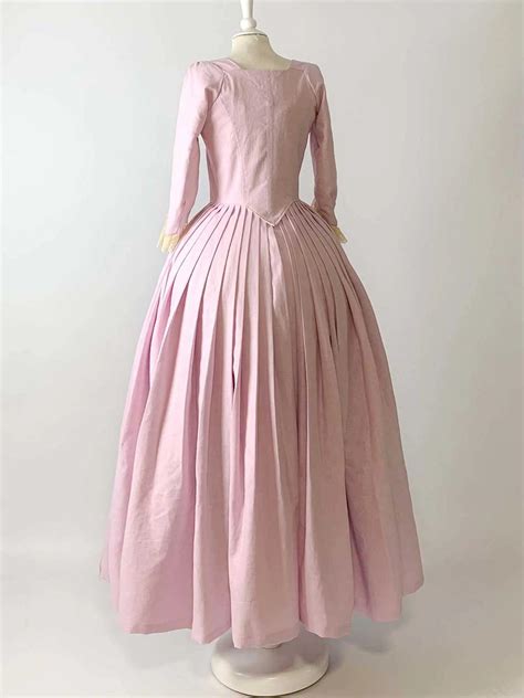 18th-Century Dress In Light Pink Linen – Atelier Serraspina ...
