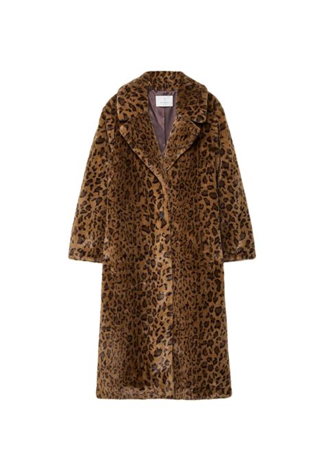 Faux fur clothing | Stradivarius Worldwide