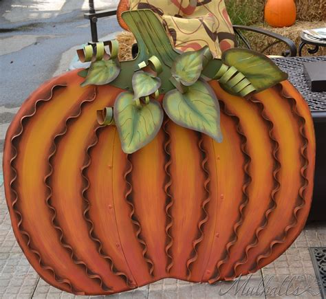 30+ Large Outdoor Fall Decorations