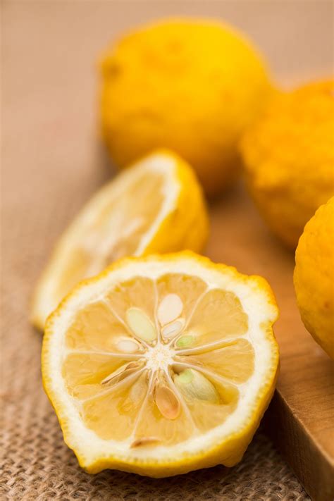 Discover the Exotic and Nutrient-rich Buddha's Hand Citrus