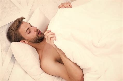 Morning Erections: What "Morning Wood" Really Says About Your Health ...