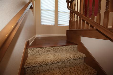 Wood And Carpet Stairs Combination - New Product Evaluations ...