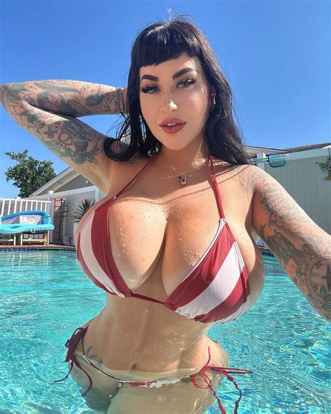 Saffron Summers (@saffronxxrose) • Instagram photos and videos