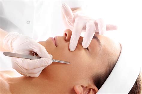 Dermaplaning 101: What To Know - International Beauty Institute