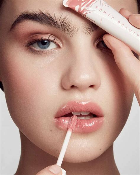 Makeup Skin Care, Lip Care, Hair Stayl, Daily Makeup Routine, Beauty Games, Makeup News, How To ...