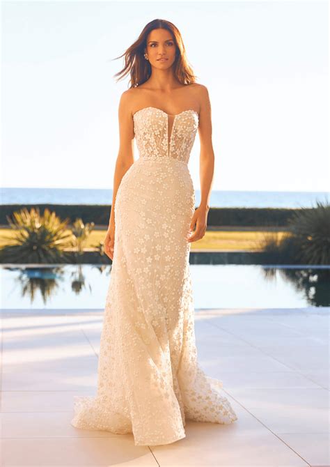Pronovias - Patsy's Bridal Boutique