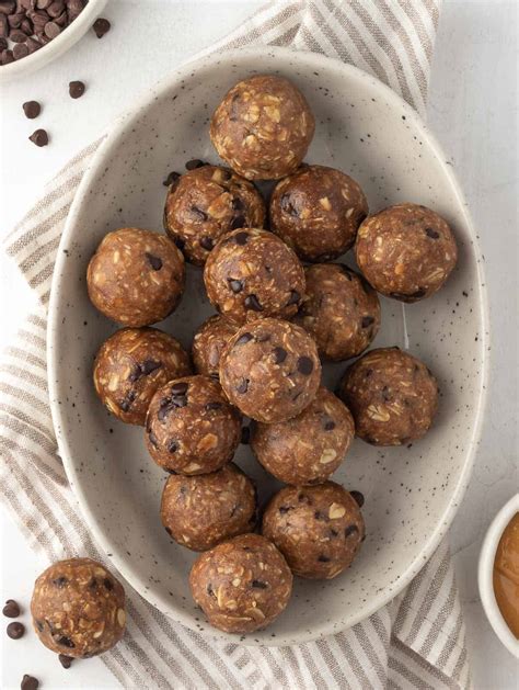Chocolate Peanut Butter Protein Balls – Cookin' with Mima