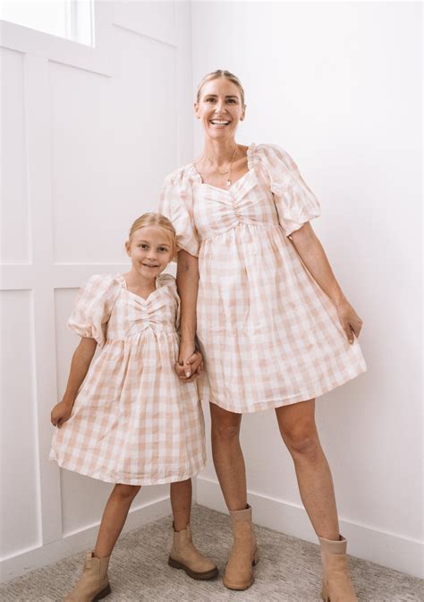 Lilac Flower Mommy and Me Matching Dresses – LITTLE MIA BELLA