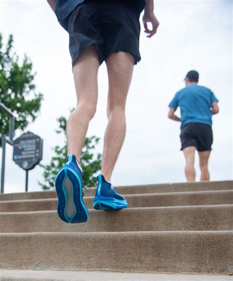 Skyler Says : Mizuno Neo Vista - News - Manhattan Running Company