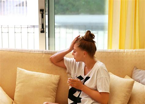 Why do I get so anxious after drinking? Here’s the science behind ...