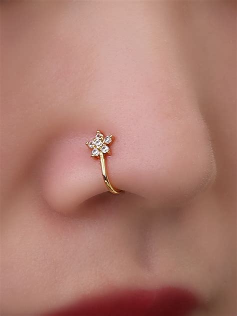 Cubic Zirconia Flower Decor Nose Ring | Nose earrings, Nose jewelry ...