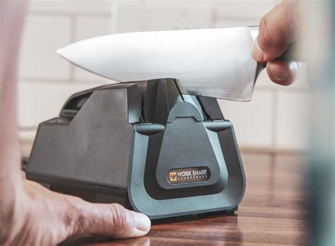 E2 KITCHEN KNIVES SHARPENER