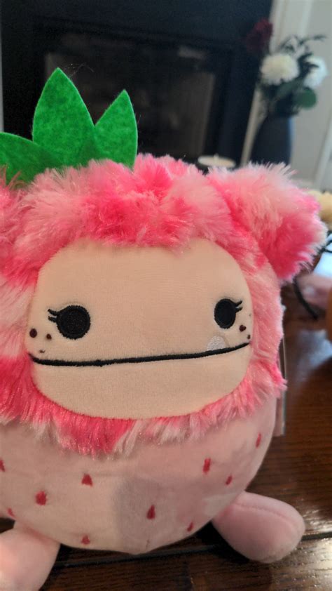 Custom Pink Strawberry Bigfoot💕🍓 : r/squishmallow