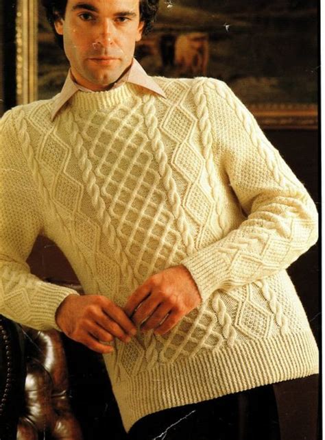 Traditional Classic Mens Aran Style Cable Crew Neck Fishermans Sweater ...