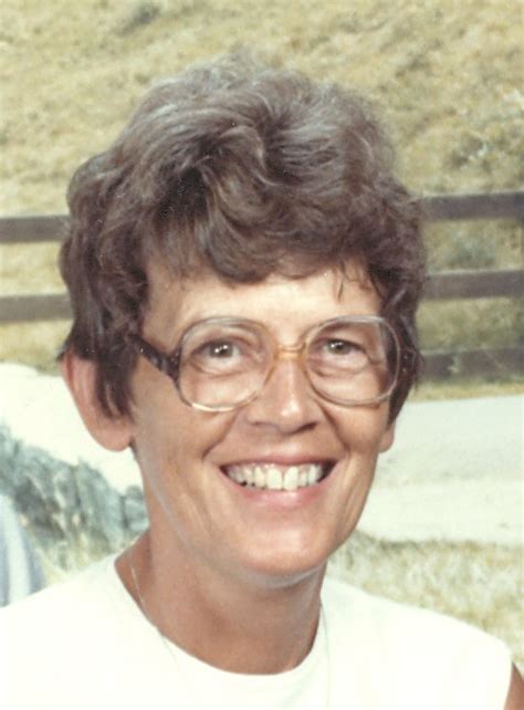Obituary of Betty Jo Kniffin | Wright-Beard Funeral Home serving Co...