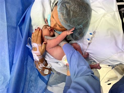 Hospital uses camera to let parents watch during C-section - Good ...