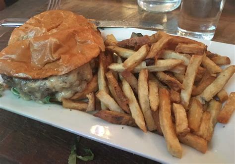 Saline's Salt Springs Brewery - Restaurant Review | Ann Arbor with Kids