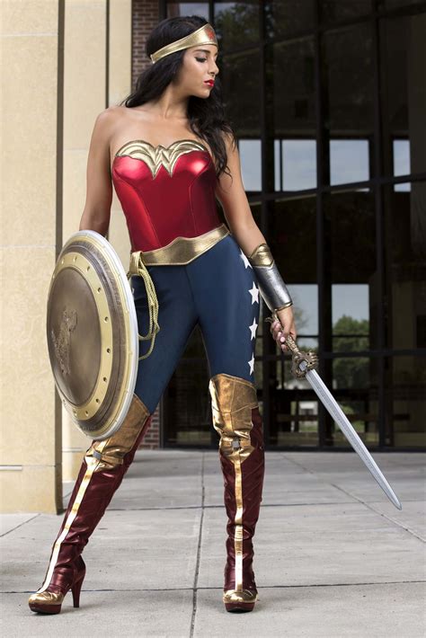 Wonder Woman Halloween Outfit