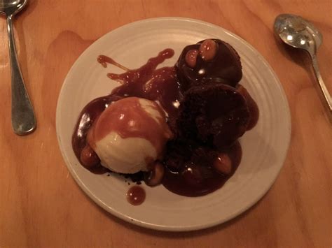 Jon Voyage!: Dinner at Al's Place