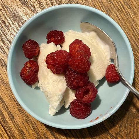 Raspberry season is open : r/minnesota