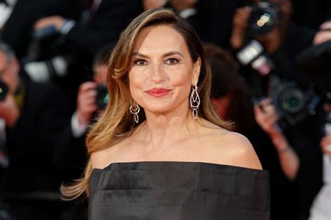 Mariska Hargitay & Peter Hermann Look So in Love at Cannes