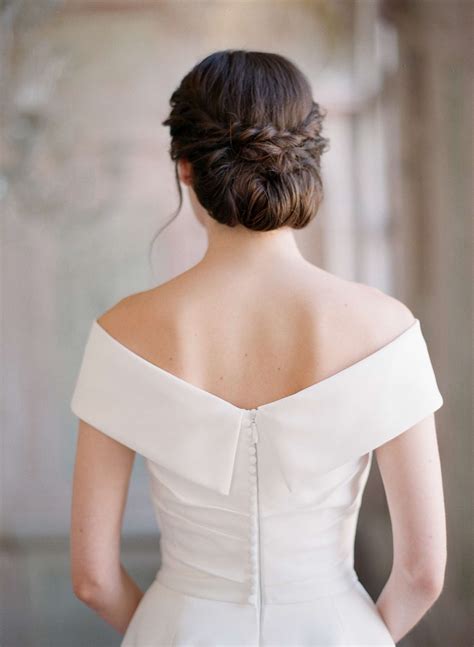 10 Low Bun Wedding Hairstyles for Every Type of Bride