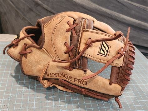 Used Mizuno Vintage Pro Baseball Glove | SidelineSwap