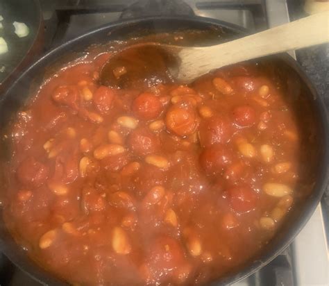 Homemade baked beans | bunch