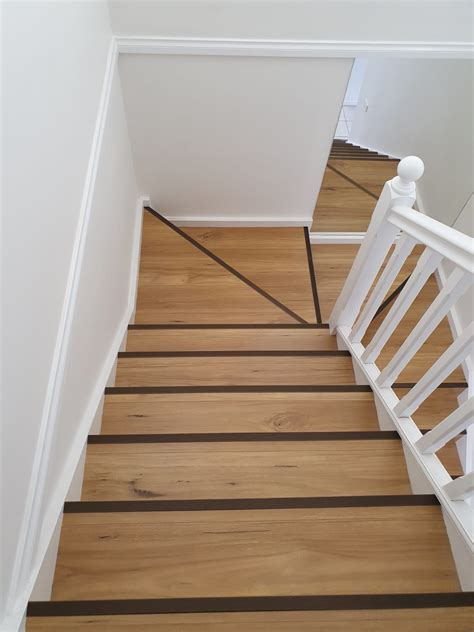 Using Vinyl Flooring For Stairs at Jorge Holyfield blog
