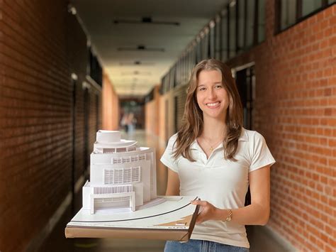 Universidad Privada de Santa Cruz de la Sierra | ¡Conocé a Sofía Cavero! Sofía forma parte de ...