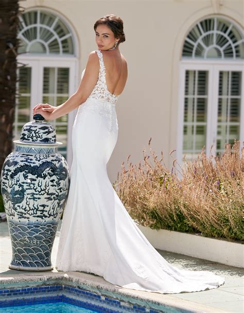 Open back elegant wedding dresses 60 photos - Astyledwedding.com