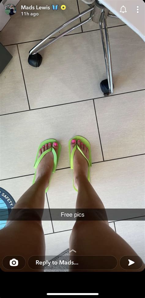 Mads Lewis feet on snapchat | Scrolller