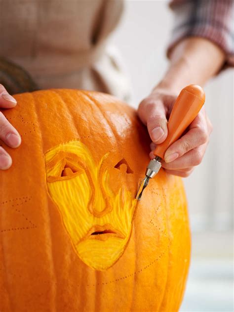 How to Carve a Pumpkin, Our Step-by-Step Guide