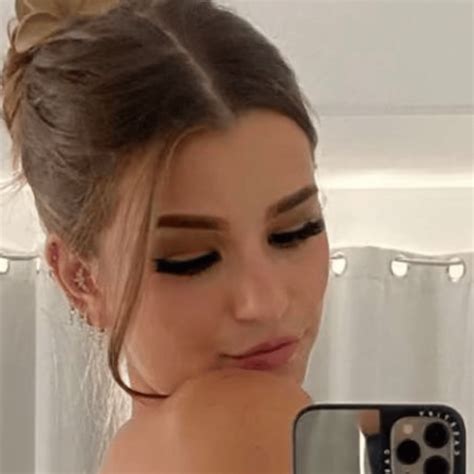 Brooke Monk | Dopple.ai