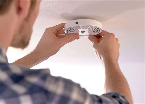 Commercial Smoke Detector Installation & Replacement in Cincinnati, OH