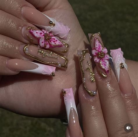 Pin by skyy nykol 💞 on nails in 2025 | Acrylic nails nude, Pink acrylic nails, Stilleto nails ...
