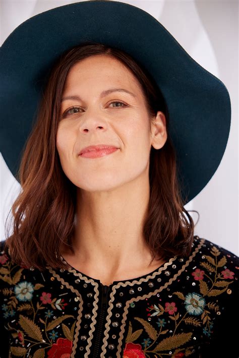 Mode: le dressing de Melanie Oesch