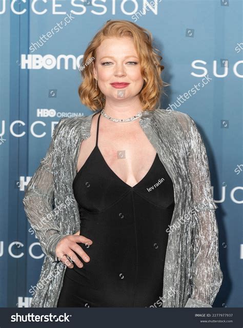 Sarah Snook - MiwaSuhaib