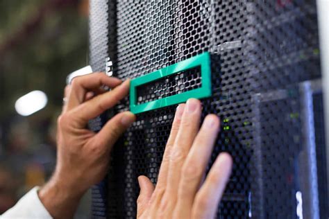 HPE under pressure: decline in server sales and sharp rounds of layoffs ...