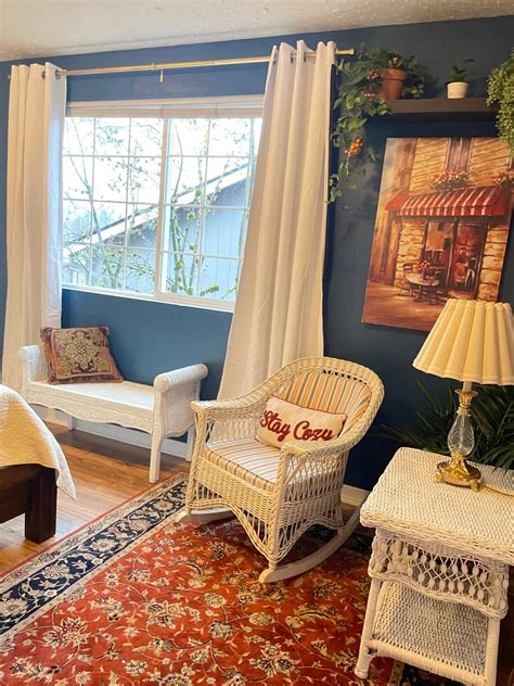 Cozy Garden Room with Private Entrance & Bathroom - Guest suites for ...