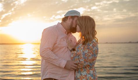 Elizabeth Joy Nelson and Wesley Ryan Maxwell's Wedding Website