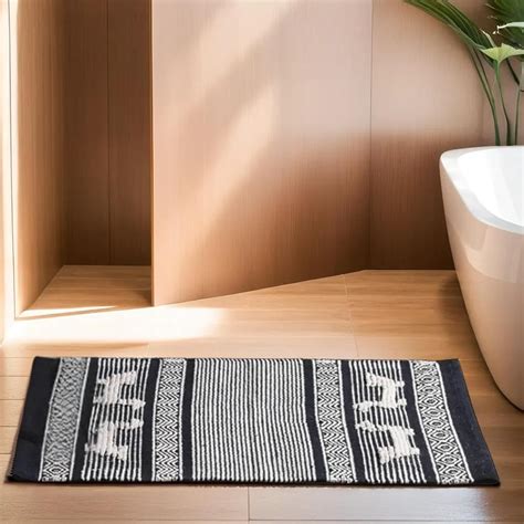 Democracy Homes 1350 GSM HandWoven Cotton Gabbeh Loop Design Soft and ...