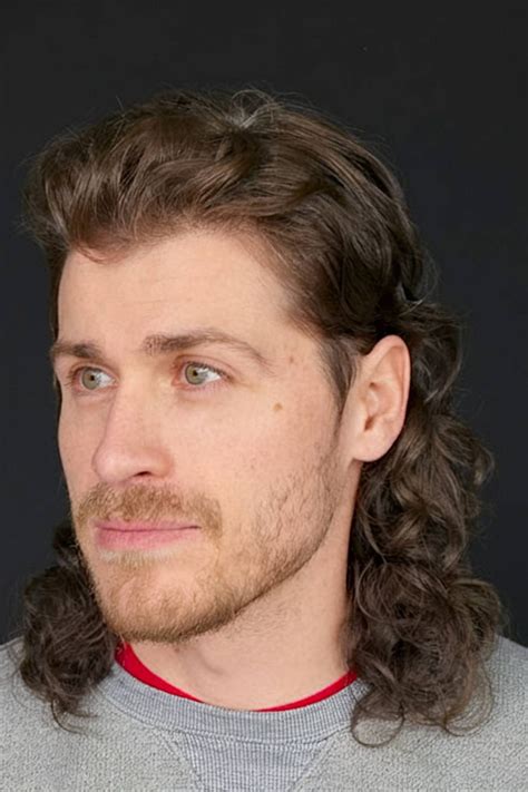 17+ Shaggy Mullet Styles for Men to Rock in 2026!