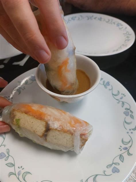 Sticky Rice Cafe - Knoxville Tennessee Restaurant - HappyCow