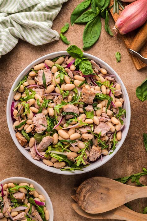 Italian Tuna White Bean Salad - xoxoBella