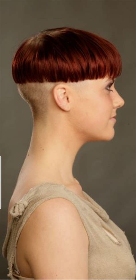Pin by Paul on Ladies Bowlcuts | Bowl cut, Bowl haircuts, Bowl haircut ...